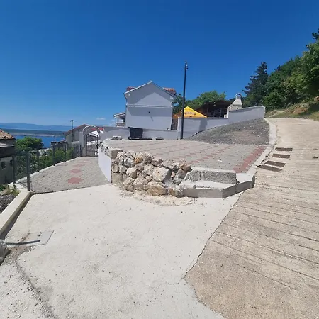 Nyaraló Lokvica House With Pool *
