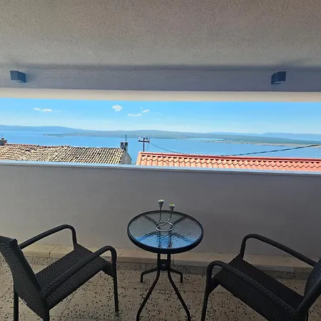Lokvica House With Pool