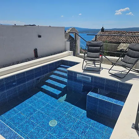 Lokvica House With Pool *